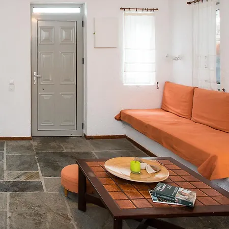 Mykonos Beautiful House In Costa Ilios